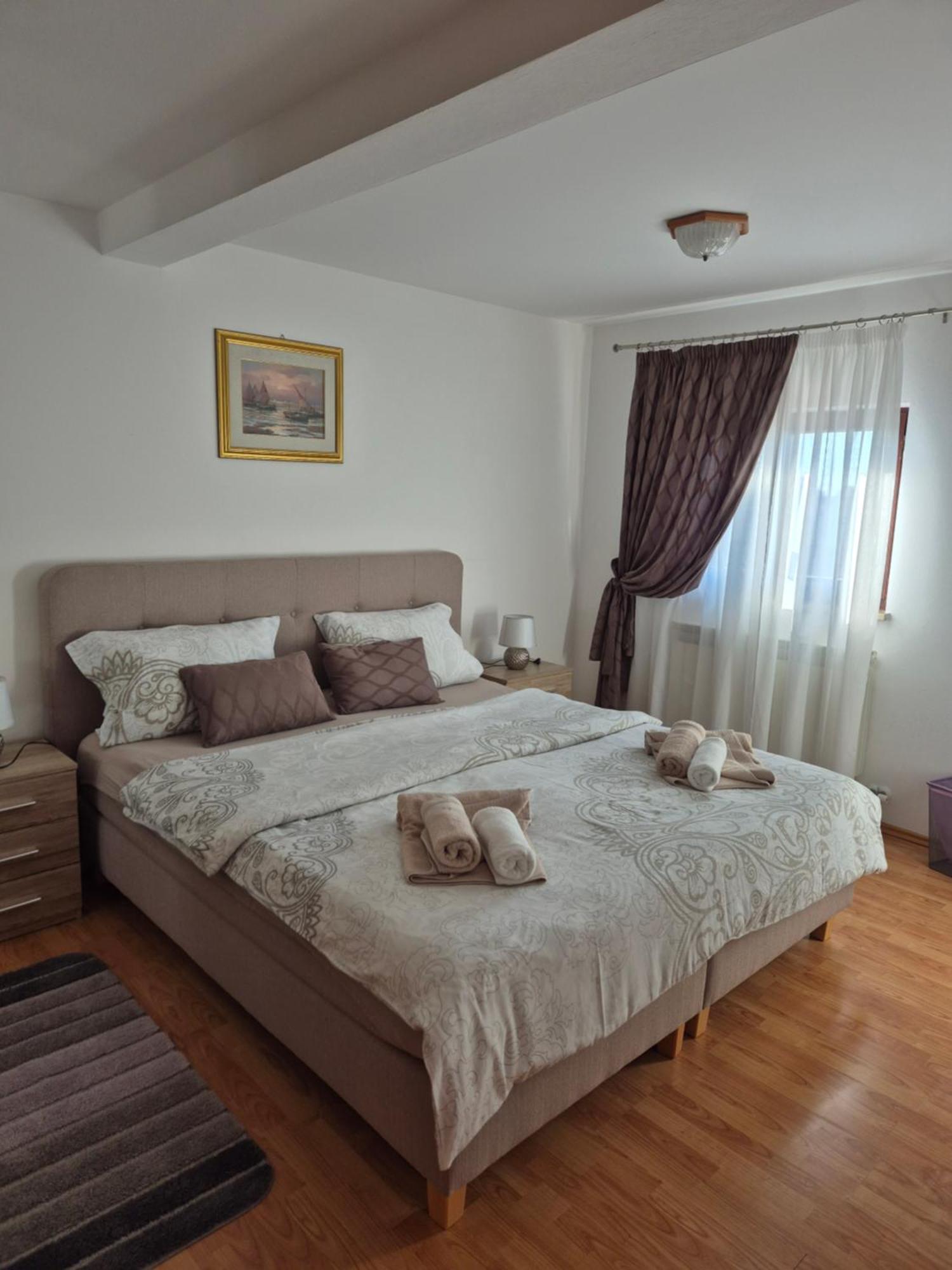 Apartments Antolovic 브르사르 외부 사진