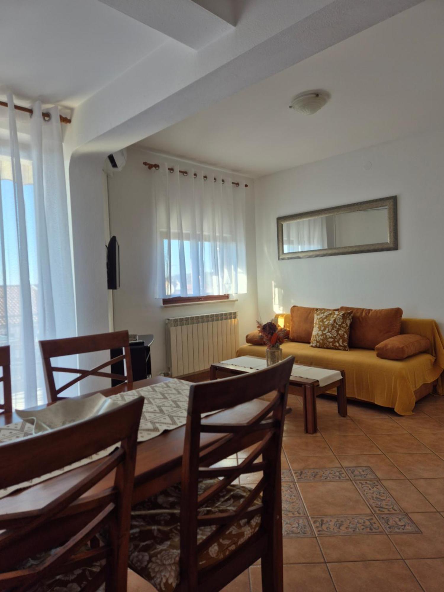 Apartments Antolovic 브르사르 외부 사진