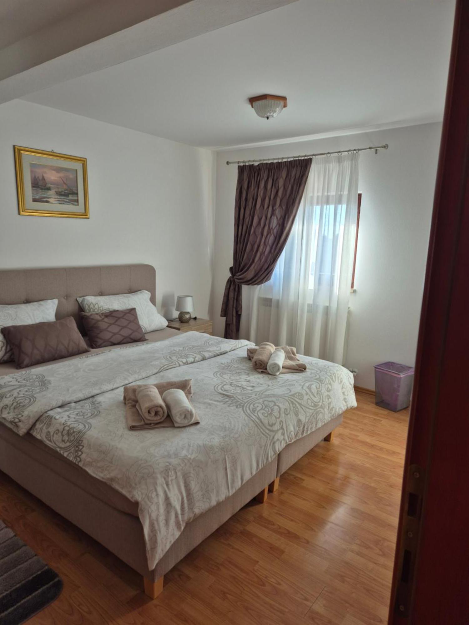 Apartments Antolovic 브르사르 외부 사진